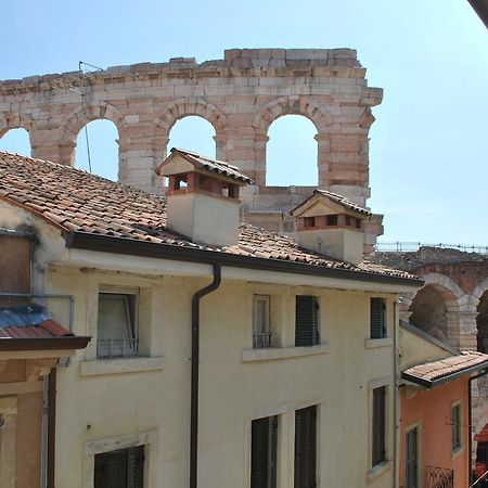 Ferienwohnung Residenza Tre Marchetti Verona Zimmer foto
